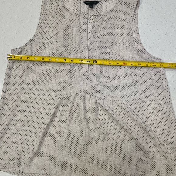 Banana Republic Sleeveless Black and Cream Pockadot Blouse Ladies L Large - Picture 4 of 7